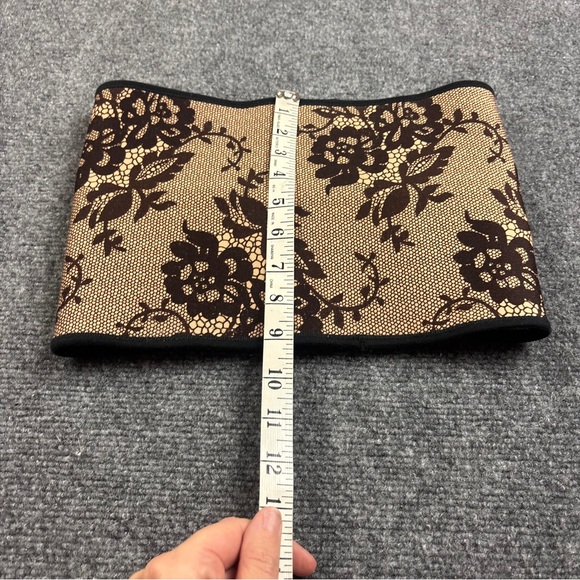 BELLY BANDIT LIMITED EDITION Womens Kourtney Kardashian postpartum belly wrap XS - Picture 6 of 6